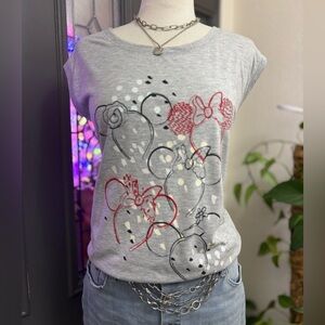 NWT Womens Plus Size Sleeveless Embroidered & Graphic Minnie Mouse Ears Shirt